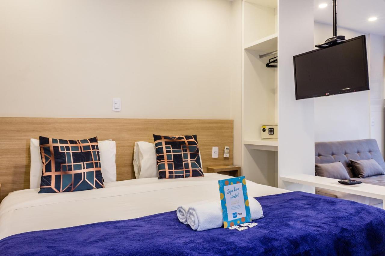 Injoy & Aparts Aparthotel